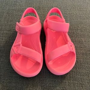 Toddler Size 8 Sandler
